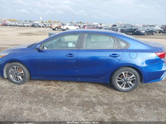 3KPF24AD5NE432109 KIA Forte Lxs