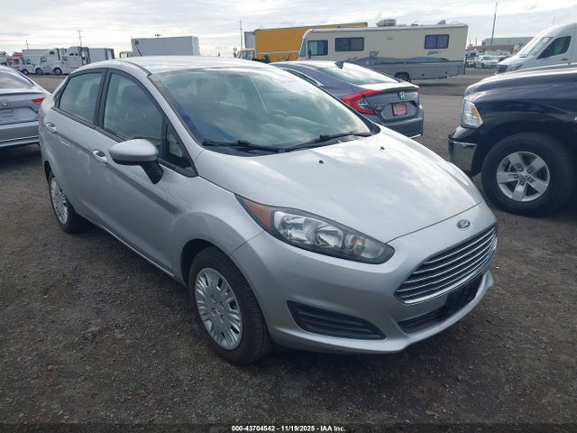 Ford FIESTA S 2019 3FADP4AJXKM146147 Image 1