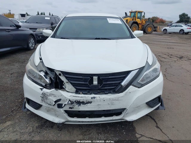 1N4AL3AP4JC211359 Nissan Altima 2.5 S