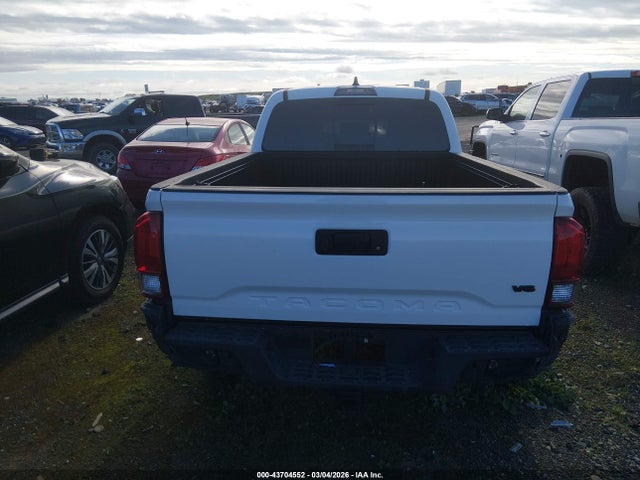 3TMBZ5DN8MM029332 Toyota Tacoma Sr5 V6