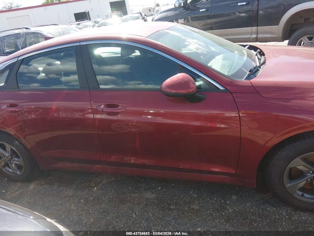 5XXG14J28NG093942 KIA K5 LXS