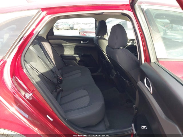 5XXG14J28NG093942 KIA K5 LXS