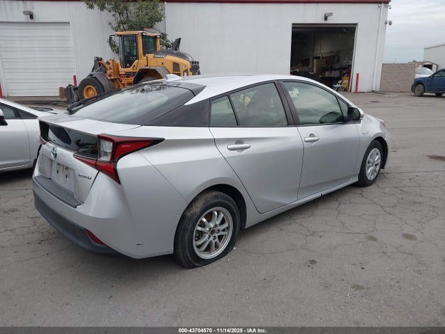 JTDKAMFU8N3156686 Toyota Prius Le