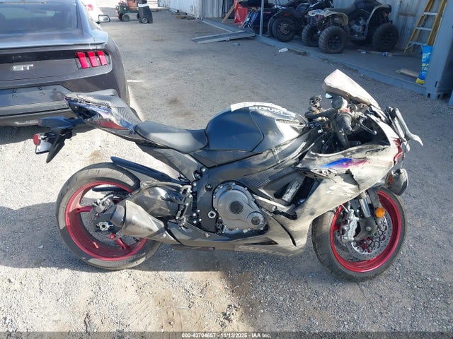 JS1GN7FA5T7100447 Suzuki GSX-R600