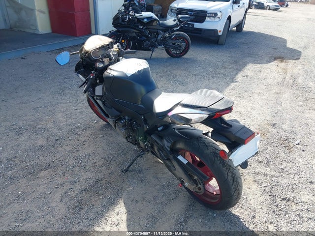 JS1GN7FA5T7100447 Suzuki GSX-R600