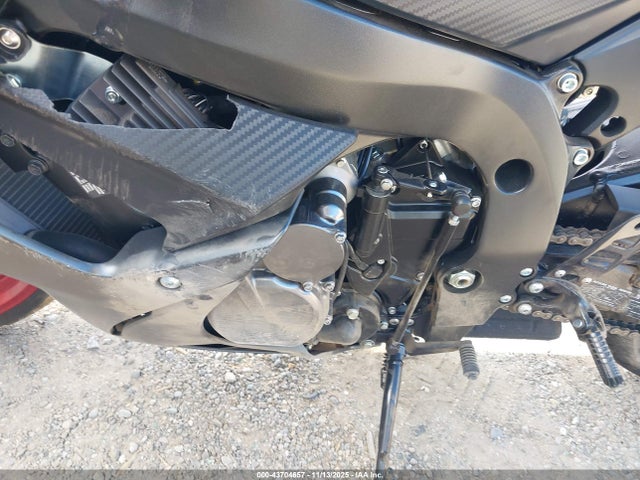 JS1GN7FA5T7100447 Suzuki GSX-R600