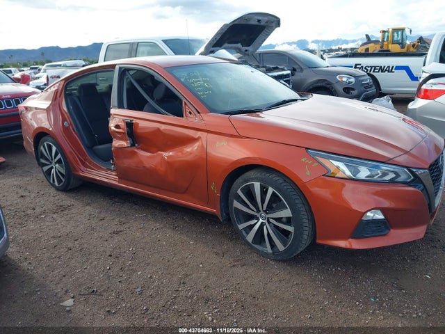1N4BL4CVXKN305581 Nissan Altima 2.5 Sr