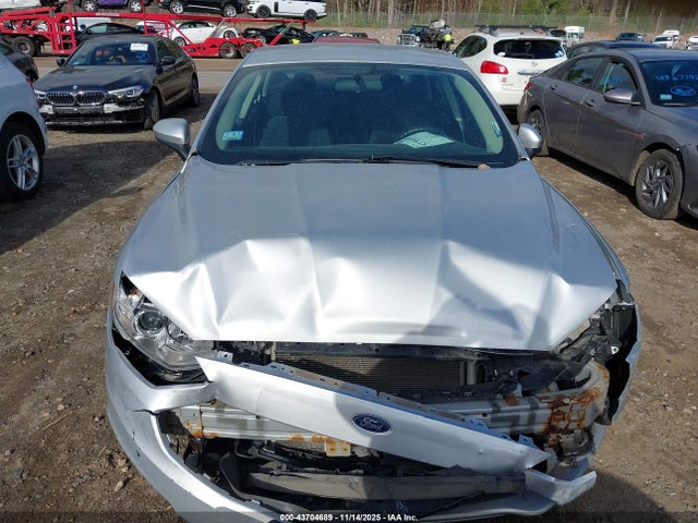 3FA6P0H77HR331165 Ford FUSION SE