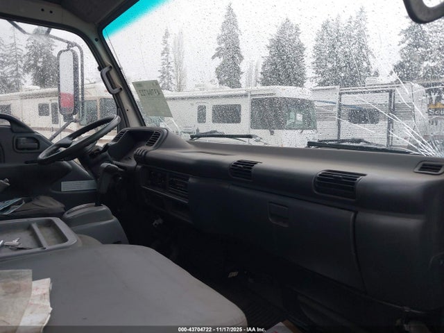 2007 Gmc W5500 Dsl Reg მანქანა იყიდება აუქციონზე, vin: J8DE5B16877903390, აუქციონის ნომერი: 43704722