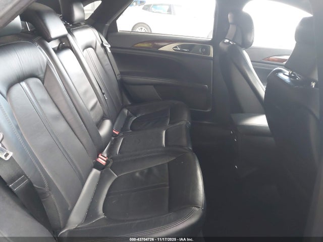 3LN6L5MU2HR613840 Lincoln Mkz Hybrid Reserve