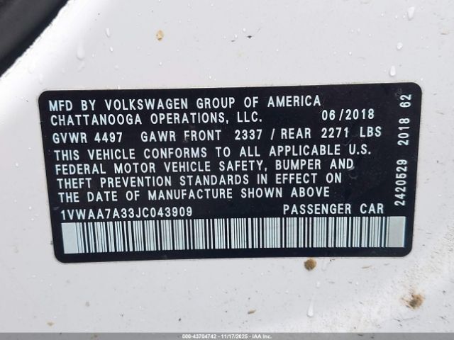 2018 VOLKSWAGEN PASSAT 1VWAA7A33JC043909 Photo 8