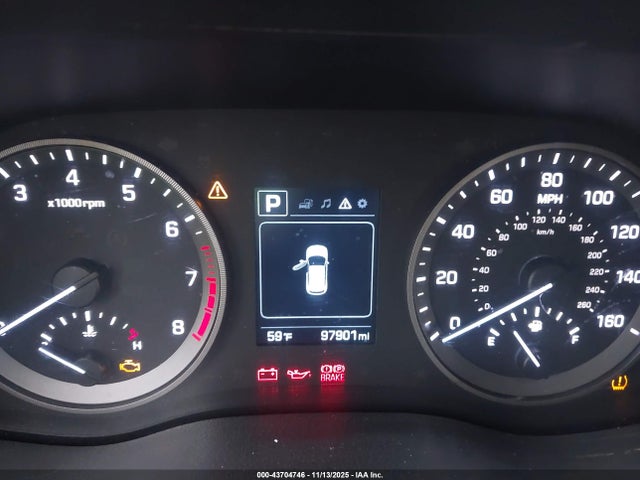 KM8J33A44HU407673 Hyundai TUCSON SE