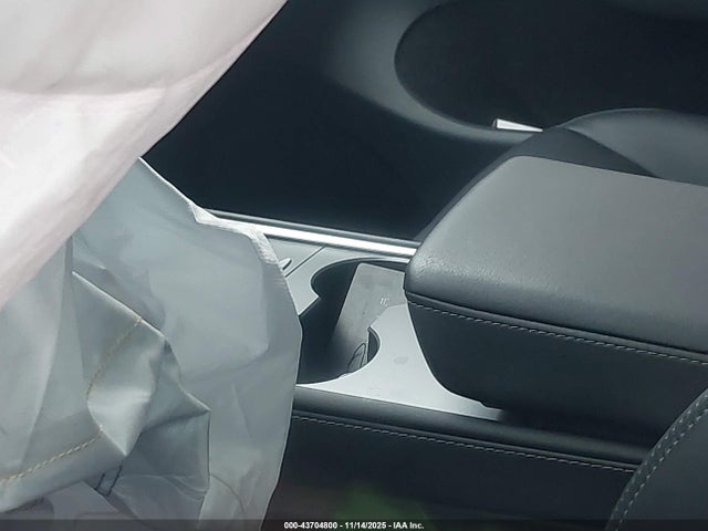 2023 TESLA MODEL Y 7SAYGDEF2PF941631 Photo 10