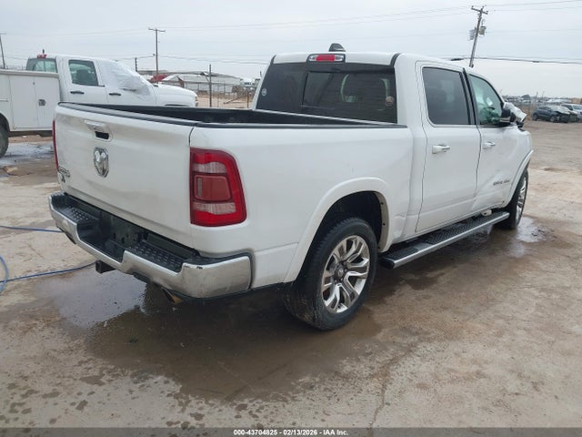 2019 RAM 1500 1C6RREKT4KN800766 Photo 3
