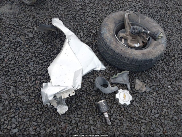 1GCGTBEN8J1155400 Chevrolet Colorado Wt