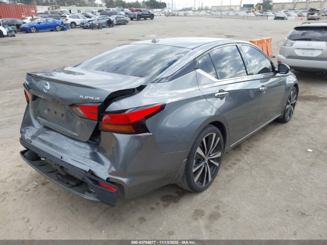2019 NISSAN ALTIMA 1N4BL4FV1KC104627 Photo 3