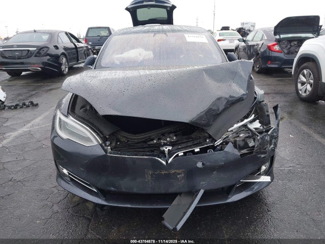 Tesla Model S 100d/60d/75d/90d/p100d 2017 5YJSA1E25HF223699 Image 12