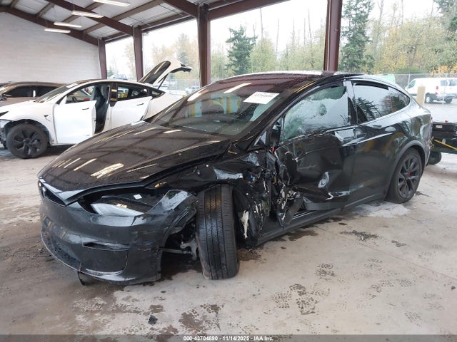 2024 TESLA MODEL X 7SAXCBE67RF457369 Photo 1