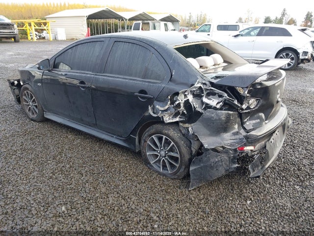 2017 MITSUBISHI LANCER JA32U2FUXHU014932 Photo 2