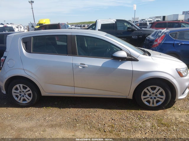 1G1JG6SB5L4129309 Chevrolet Sonic Fwd 1fl 5-door