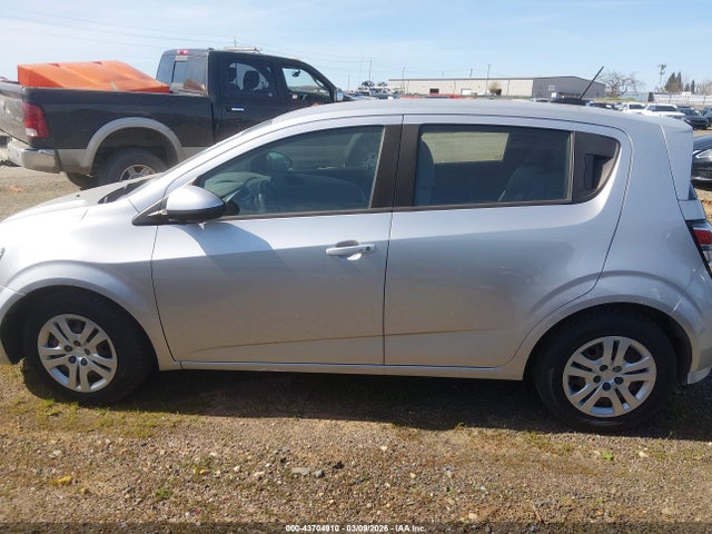 1G1JG6SB5L4129309 Chevrolet Sonic Fwd 1fl 5-door