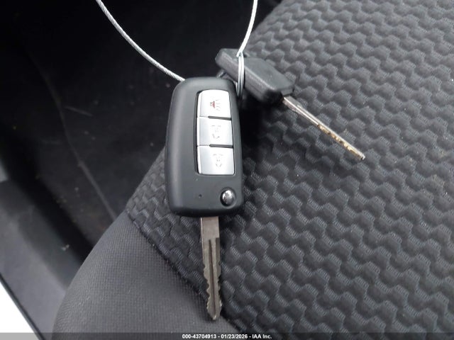 JN1BJ1AV4MW314424 Nissan Rogue Sport S Fwd Xtronic Cvt