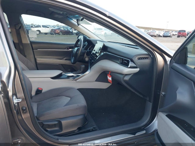 Toyota CAMRY LE 2023 4T1C11AK2PU831143 Image 5