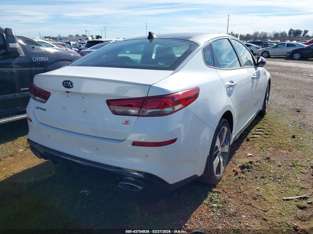 KIA Optima S 2019 5XXGT4L39KG368259 Image 4
