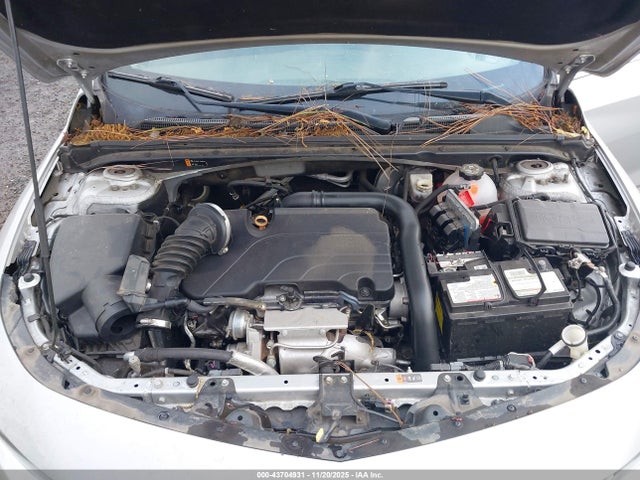 1G1ZE5ST0HF252944 Chevrolet MALIBU 1LT