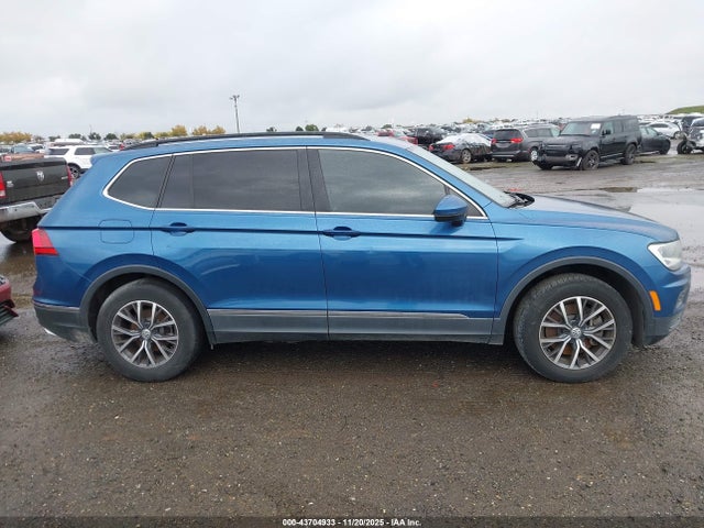 3VV2B7AXXLM081390 Volkswagen Tiguan 2.0t Se/2.0t Se R-line Black/2.0t Sel