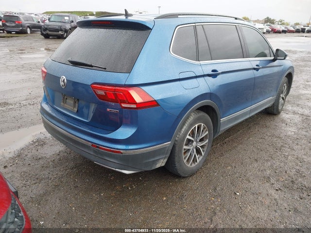 3VV2B7AXXLM081390 Volkswagen Tiguan 2.0t Se/2.0t Se R-line Black/2.0t Sel