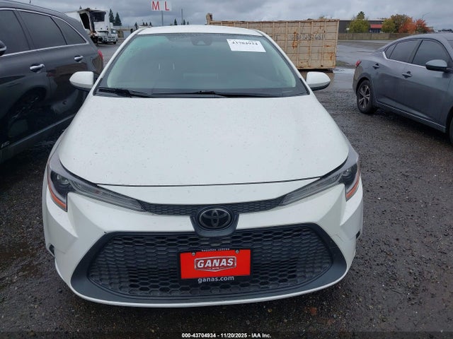 JTDEPRAE3LJ109650 Toyota COROLLA LE