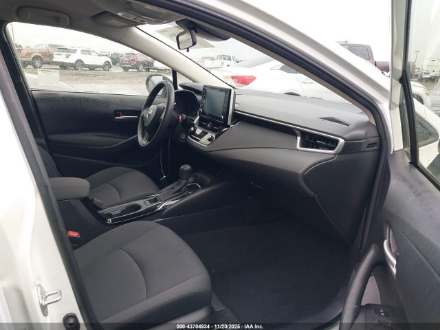 JTDEPRAE3LJ109650 Toyota COROLLA LE
