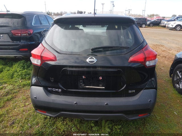 3N1CP5DV7LL497165 Nissan Kicks Sr Xtronic Cvt