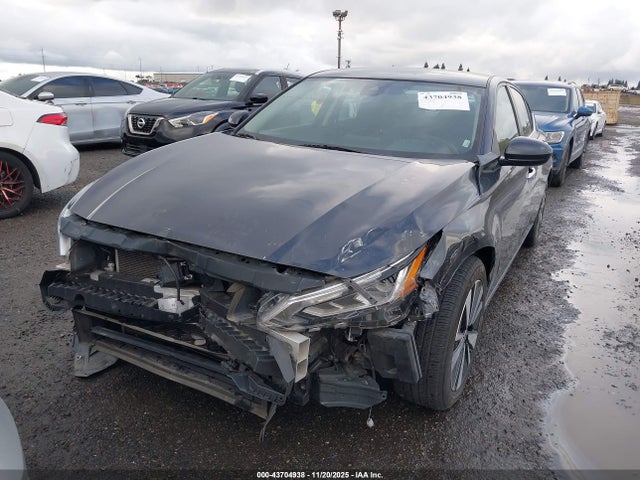1N4BL4DV5NN359521 Nissan Altima Sv Fwd