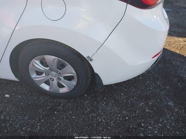 Hyundai ELANTRA SE 2016 5NPDH4AE7GH786470 Image 6