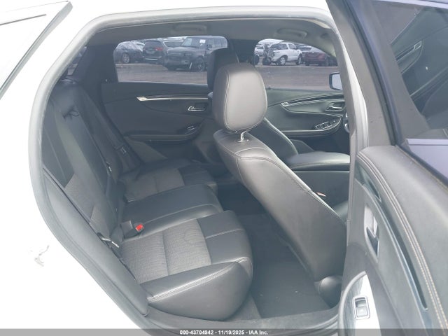 Chevrolet IMPALA LT 2019 2G11Z5S38K9103974 Image 8