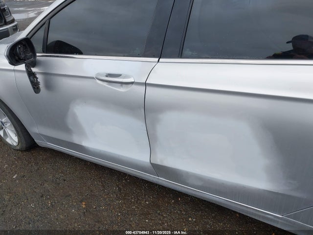 3FA6P0HD7KR243455 Ford FUSION SE