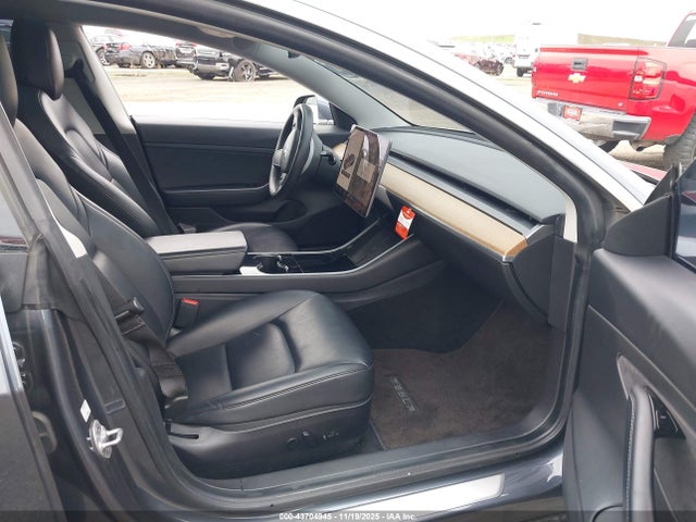 2020 TESLA MODEL 3 5YJ3E1EA3LF632499 Photo 4