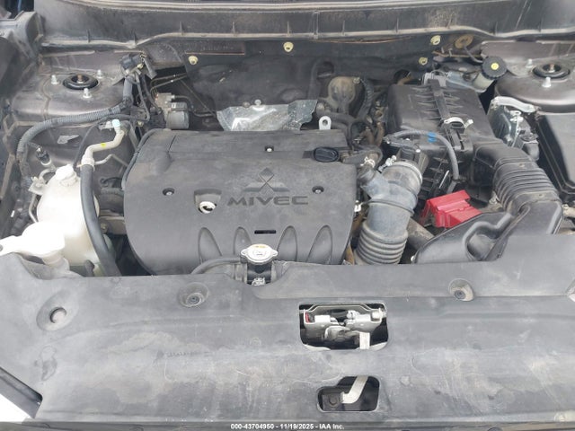 2018 MITSUBISHI OUTLANDER SPORT JA4AP3AU1JU018904 Photo 9