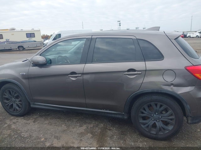 JA4AP3AU1JU018904 Mitsubishi Outlander Sport 2.0 Es/2.0 Le