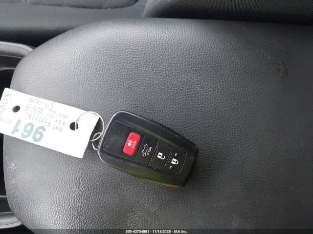 2022 TOYOTA RAV4 2T3W1RFVXNC183569 Photo 10