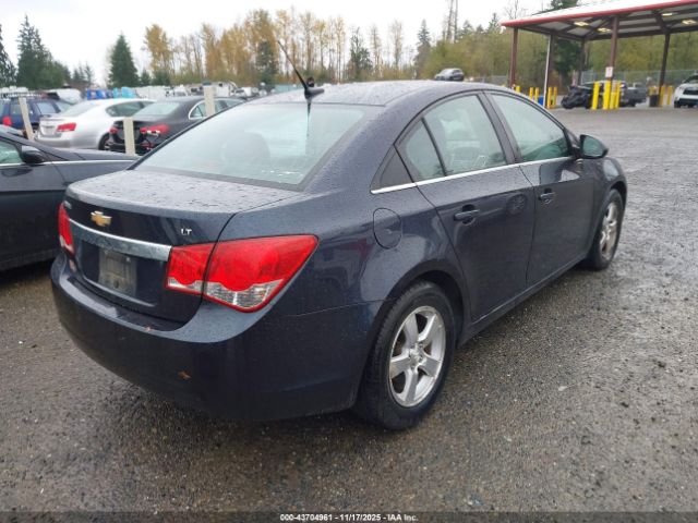 2014 CHEVROLET CRUZE 1G1PC5SB2E7327654 Photo 3