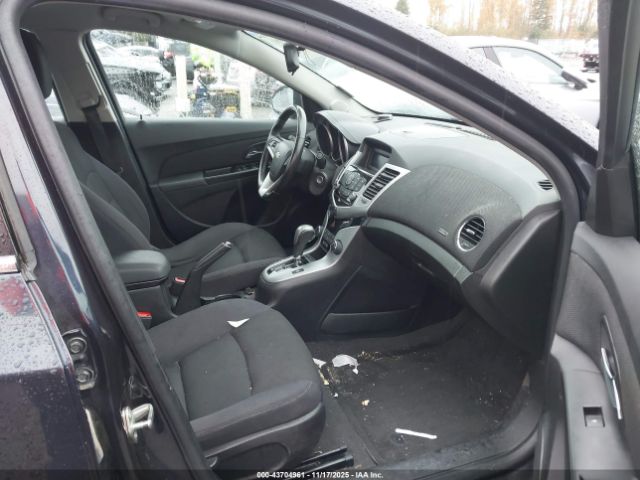 2014 CHEVROLET CRUZE 1G1PC5SB2E7327654 Photo 4