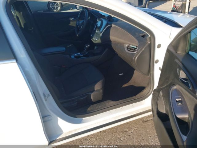 2021 CHEVROLET MALIBU 1G1ZB5ST6MF045882 Photo 4