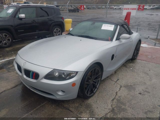 2005 BMW Z4 4USBT33575LS57309 Photo 1