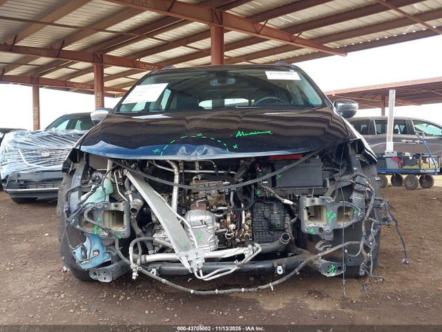 Chrysler Pacifica Limited 2020 2C4RC1GG6LR107331 Image 13