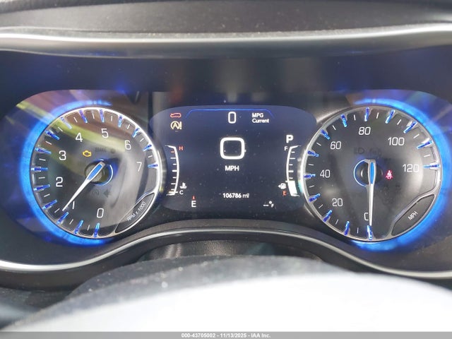 Chrysler Pacifica Limited 2020 2C4RC1GG6LR107331 Image 7