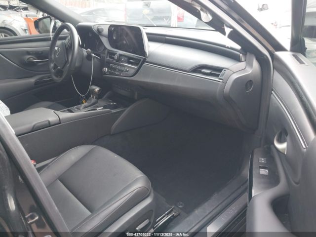 2025 LEXUS ES 300H 58ADA1C17SU063878 Photo 4