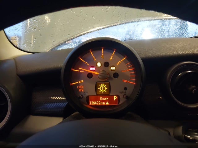 2012 MINI COOPER S CLUBMAN WMWZG3C55CTY38519 Photo 6